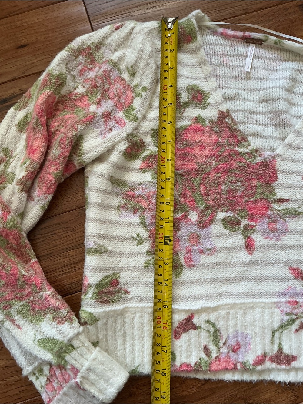 FREE PEOPLE BED OF ROSES SWEATER, Small - Picture 5 of 10